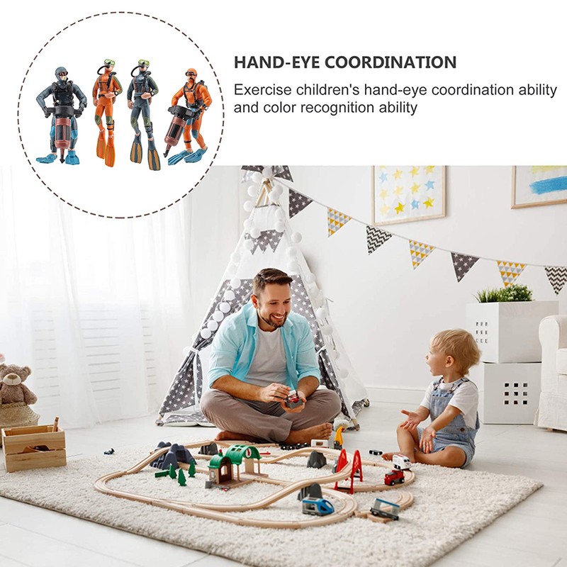 4Pcs Mini Diver Figurines Model Simulation Underwater Adventure Diver Figure