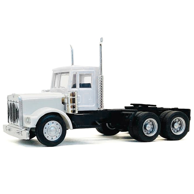 DCD Kenworth W900 1/87 (HO) Plastic Model Car Short Day
