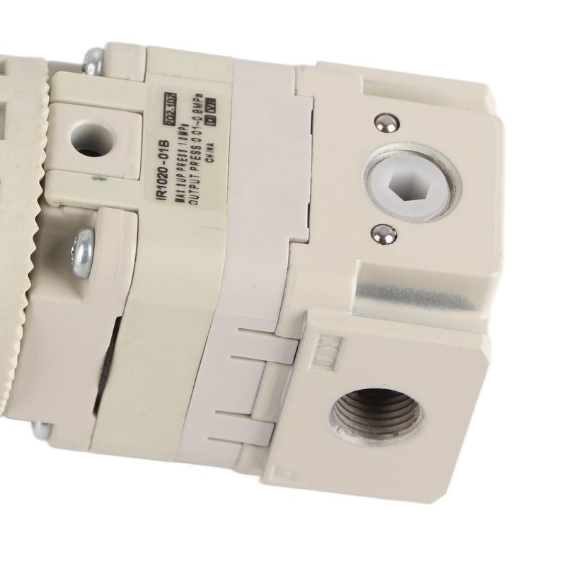 Pneumatic Compressed Air Regulator Valve with Bracket High Accuracy Pressure