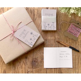 25 Gift Tags – Merry Easter – Easter Greetings in Pink Blue with Flowers, Original Mini Easter Cards for Easter Gifts Labelling, Elegant Exclusive Individual, A7 Recycled Paper Folding Cards