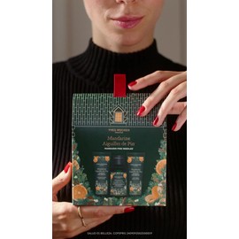 YVES ROCHER - Kit de Cuidado Corporal Mandarina y Pino, Colección de Navidad Ideal para Regalar, Ritual con Gel de Ducha 50 ml, Exfoliante 30 ml y Crema 30 ml, Tamaño de Viaje