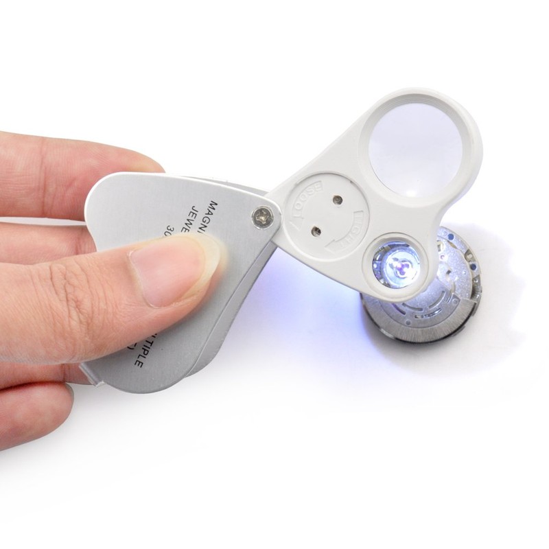 iKKEGOL 30x 60x Dual Lens Jewelers Eye Loupe Illuminated LED