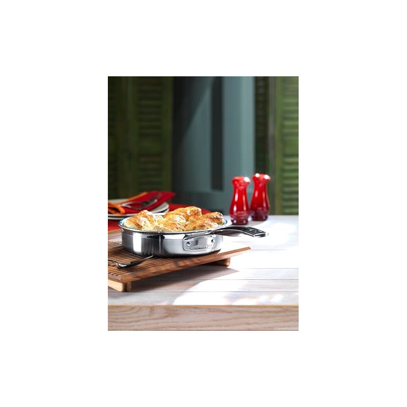 Le Creuset, Salt and Pepper Shaker Set of 2 -