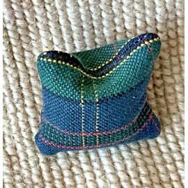 Pat Tyler Artist Made Handcrafted Bed Sofa Chair Pillow Cushion Bolster 664