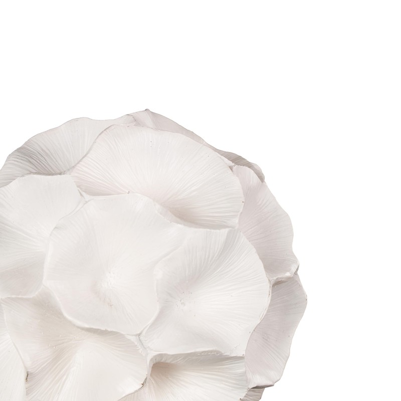Deco 79 Resin Floral Decorative Orbs & Vase Filler Decorative
