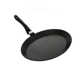 ExcelSteel Non-Stick Oval Cast Aluminum Frypan, 15.75" x 11", Marvelous for preparing anything from eggs to sandwiches on the stovetop
