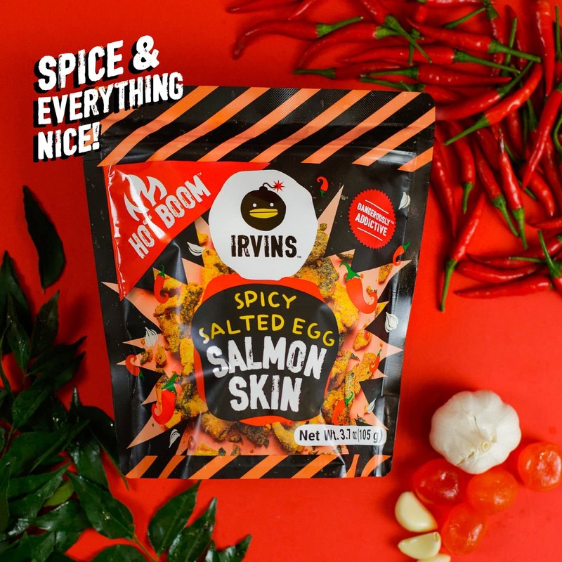 IRVINS Salted Egg Spicy "Hot Boom" Salmon Skin Chips Crisps