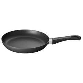 Scanpan 9-1/2-Inch Fry Pan, Non-Induction 9.5", Black