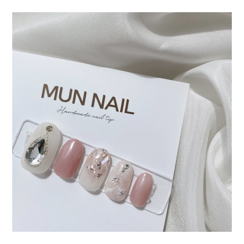 MunNail Lovely Mother of Pearl Nail Tips - Long Point