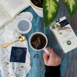 LA TETERA AZUL Ecological Infusion of Orange, Cinnamon and Licorice. Organic Infusion in Pyramids. Tea March 8. 20 Pyramids.