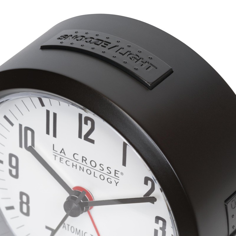 La Crosse Technology 617-710B-INT 4-Inch Round Black Atomic Analog Alarm