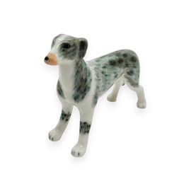 WitnyStore Winzige, 3,6 cm hohe weiße graue Lurcher Hund stehende Figur – Miniatur-Figur, handbemalte Keramik-Figuren, Haushalt, Tiere, Hunde, Welpen, Porzellan, dekorative Sammlerstücke, Dekoration