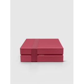 BLONDBOX Rote Geschenkbox Premium 20 x 20 x 7 cm – Geschenkverpackungs-Set Classic mit Umschlag, Grußkarte, Seidenpapier & Satinband (Dunkelrot)