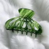 1 piece of luxurious green diagonal plastic hair clip for