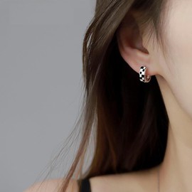 BG&WLing Black White Checkered Hoop Earrings 925 Sterling Silver Small Huggie Hoops Hypoallergenic Dainty Jewelry for Women (Hoop)