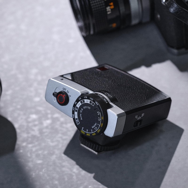Godox Lux Junior Retro Camera A Varied Aesthetics Accept And