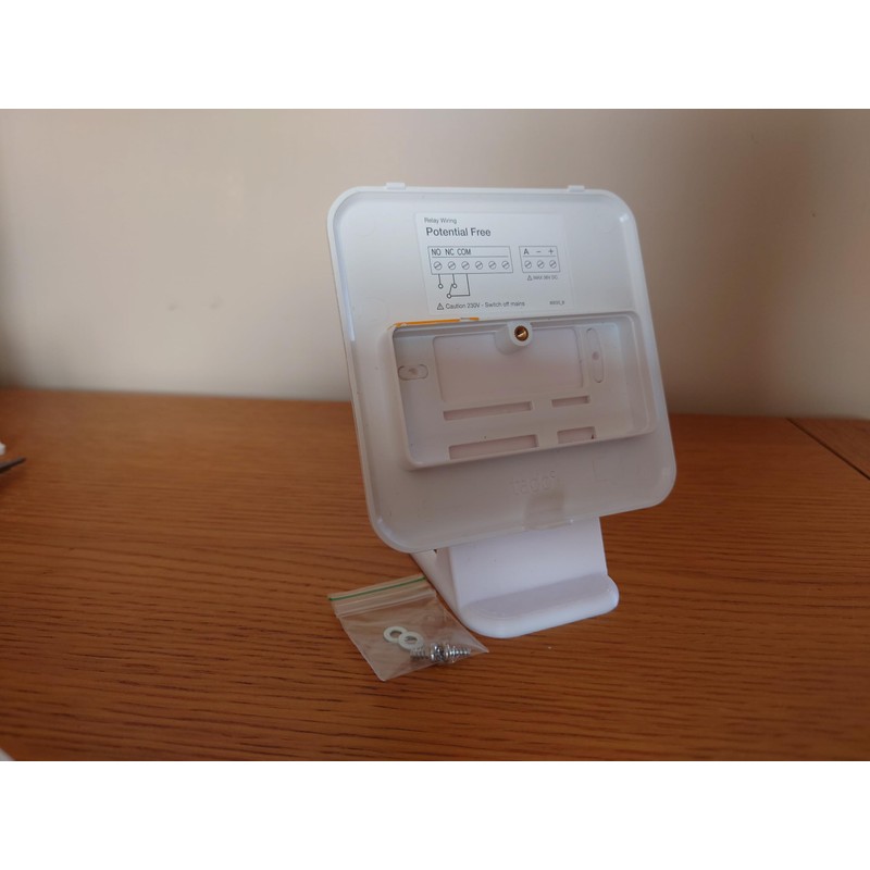 Stand for TADO° Wireless Smart Heating Thermostat (1 Piece) (White)