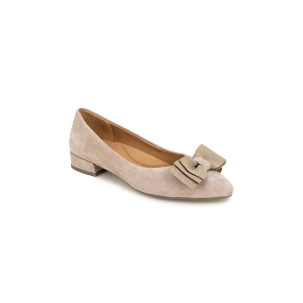 Gentle Souls by Kenneth Cole Women's Atlas Flat Platform, Mushroom,