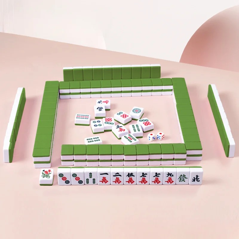 Portable Chinese Mahjong Set for Family Game Nights – 144-Piece