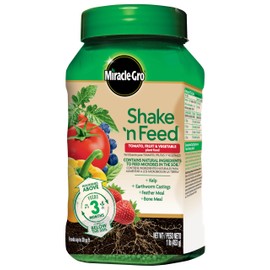 Miracle-Gro Shake 'N Feed Tomato, Fruit and Vegetable Plant Food, For In-Ground and Container Plants, Feeds up to 3 Months, 1 lb.