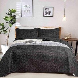 Nanko Quilt Set Queen Full Size 3 Pcs, Grey & Black Gray White Patchwork Stripe Pattern Bedspreads, Soft Lightweight Coverlet Bed Spreads, Modern Thin Quilted Comforter Bedding Set for Women Men 90x90