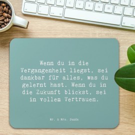 Mr. & Mrs. Panda Mauspad Spruch Freude und Vertrauen - Geschenk, Weisheit, inspirierend, Mauspad Büro, positiv Denken, Zitat, Gefühl, Zufriedenheit,