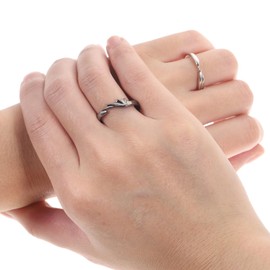 2 Pcs Stainless Steel Matching Ring Sets Couple Ring Jewelries Black White Couple Rings Adjustable Opening Ring Fashion Ring Decor