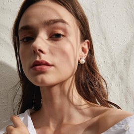 Pearl Stud Earrings Gold Silver Pearl Ear Stud for Female Freshwater Cultured Pearl Jewelry