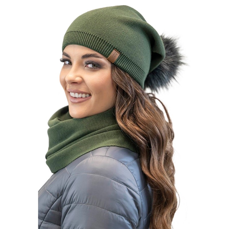 VIVISENCE Women's Hat with Large Bobble in Classic Style, Extended