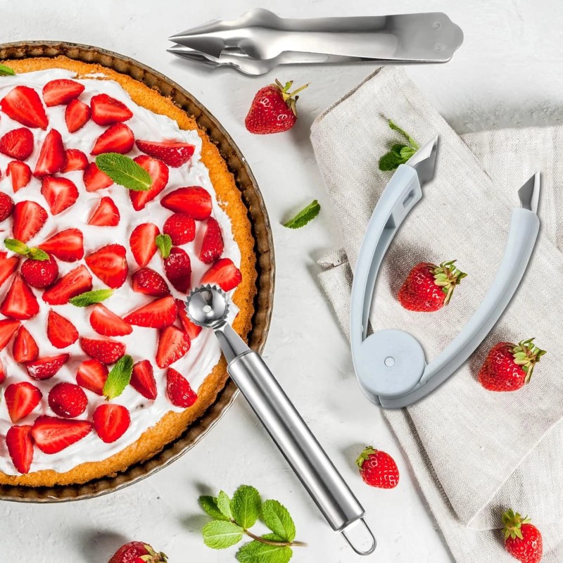 Boao 4 Pieces Strawberry Huller Tomato Corer Top Stem Remover