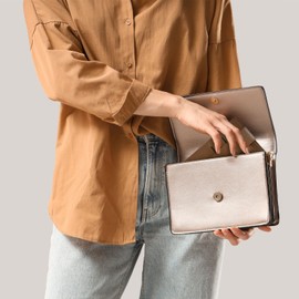 SUIKIHUM Credit Card Slim Wallet for Women and Men, PU Leather Card Holder with Keychain Ring - 14 Slots & 1 ID Window & 1 Zipper Pocket, Dark Brown