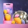Real Techniques Miracle Complexion Sponge + 3 Minis Kit, 4