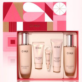 Women's skin lotion set that gently moisturizes the skin and maintains nutrition and elasticity / 피부보습 부드럽게 영양탄력유지 여성 스킨로션세트