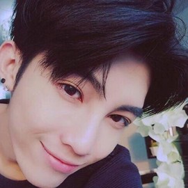 Pelucas sintéticas realistas, peluquín con media para peinado rápido, tupé de de aspecto Natural para Cosplay con media