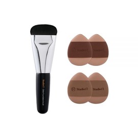 UnKnown Studio 17 Skin Fit Base Brush + Close Puff Makeup Kit / 스튜디오17 스킨핏 베이스 브러쉬 + 밀착 퍼프 메이크업 키트