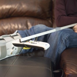 Cubii Health Reacher, Folding, 26", Grabber Reacher Tool, Lightweight Trash Picker Grabber & Garden Nabber, Handy Aluminum Picker Up Tool & Reaching Claw, Reaching Assist & Dressing Tool, Each