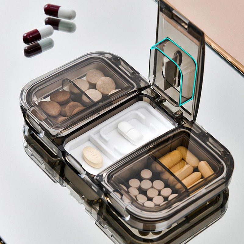 2 in 1 Portable Pill Organizer Pill Cutter Dustproof and