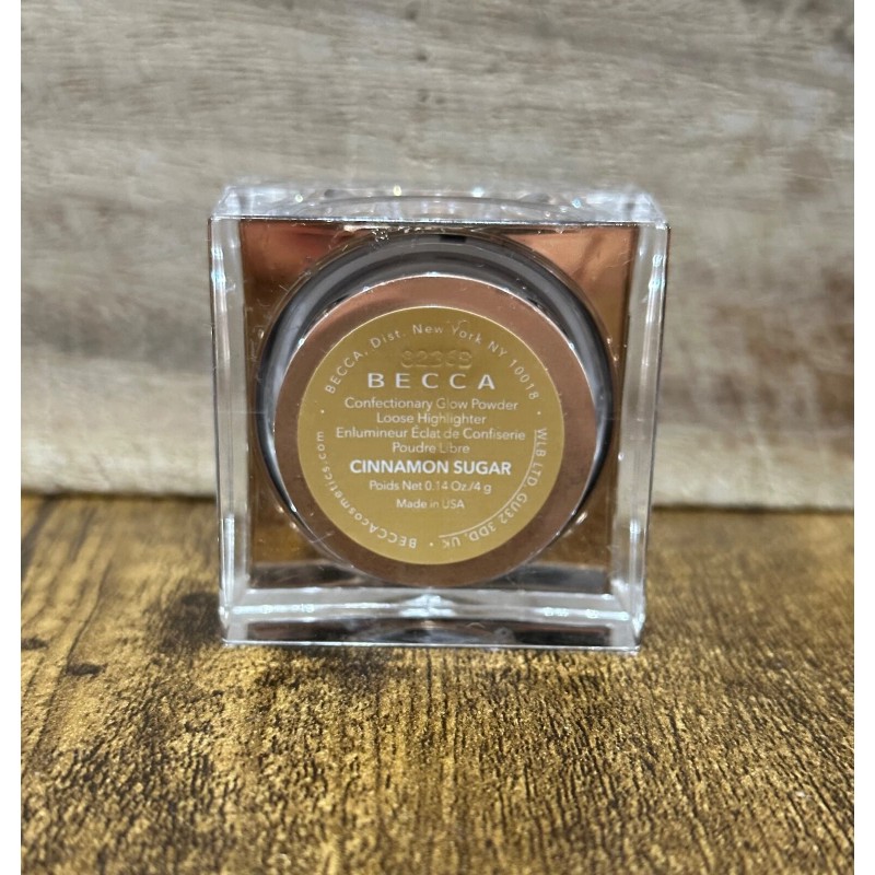 BECCA~Chrissy Confitería Brillo Polvo Suelto Iluminador Canela Azúcar~0.14oz
