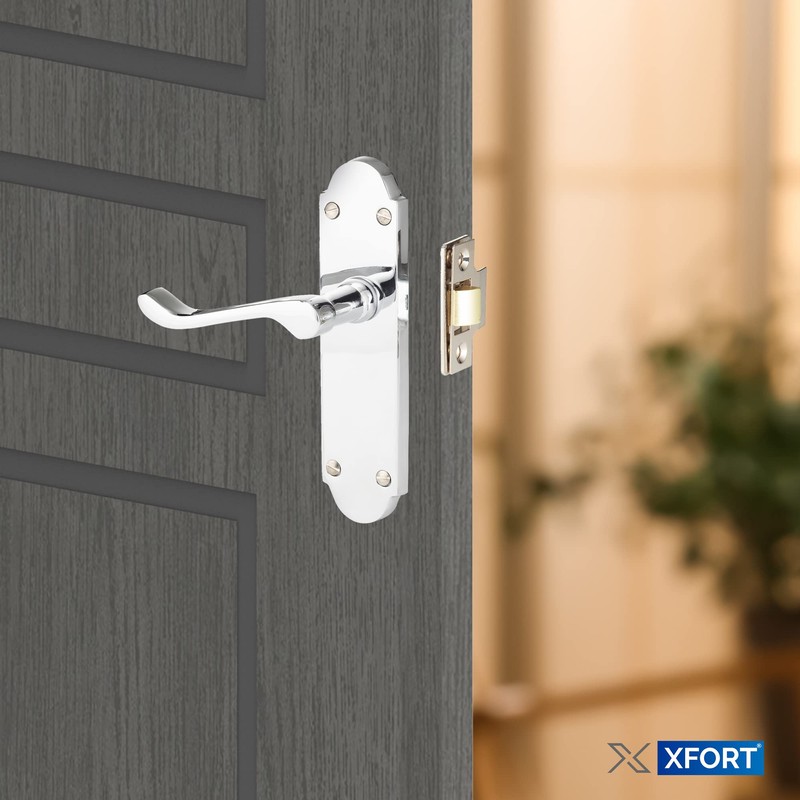 XFORT Chrome Elegance Range Polished Chrome Richmond Lever Latch Handles,