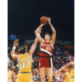 SAM BOWIE PORTLAND TRAILBLAZERS 8X10 SPORTS ACTION PHOTO (W)