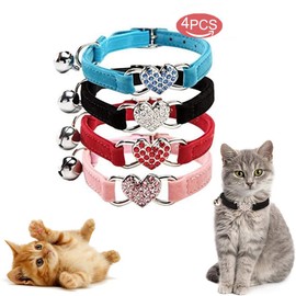 Kingkindsun Adjustable Cat Collar with Bell and Crystal Heart Pendant Soft Velvet Fabric Safe Collar 20-28cm