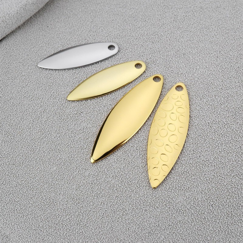 Briny River 50-Piece Fishing Lure Spinner Blade Set with and