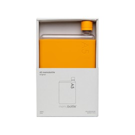 Memobottle - Paquete A5 (mandarín) - 25 onzas (750 ml) - Botella, funda y tapa de silicona | Botella de agua delgada para bolsas, además de libros y portátiles, Tritan sin BPA, moderno y minimalista