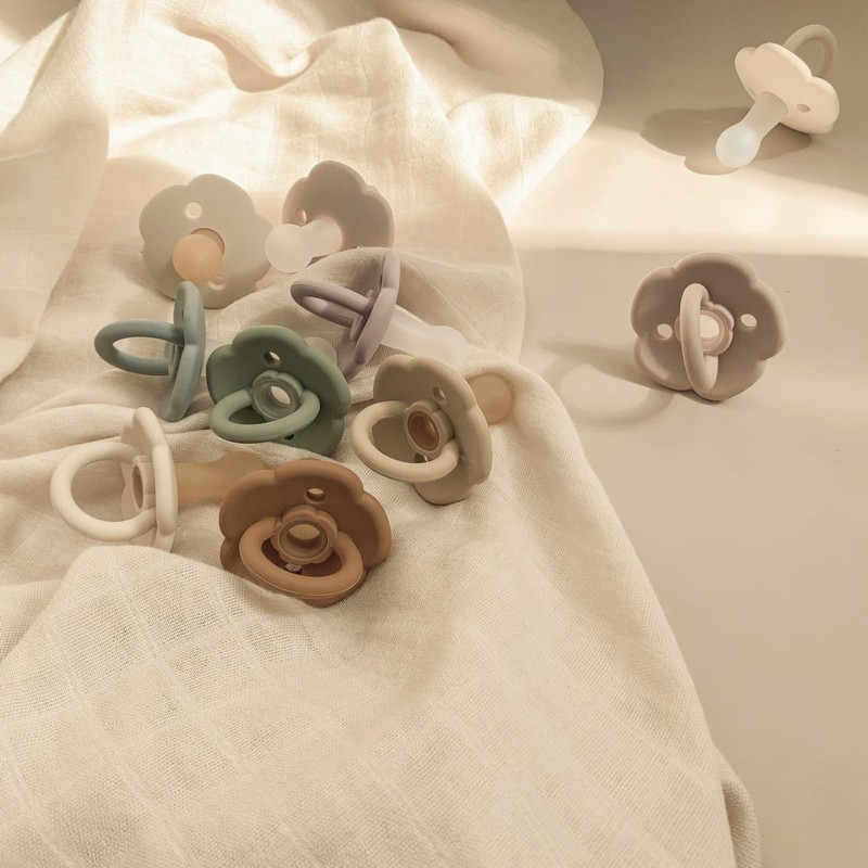 Moonkie Natural Silicon Soothers Set of 2, BPA-Free Baby Dummy,