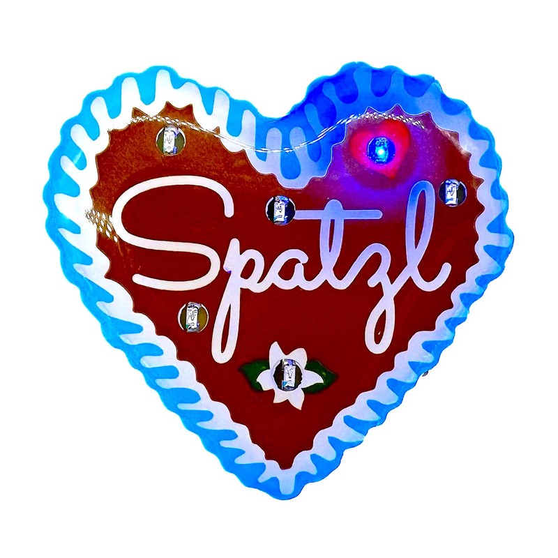 LED Badge Pin "Spatzl" in Gingerbread Heart Design for Weddings