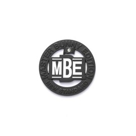 Master Bunny Coin Marker (Brand Logo) / Golf Round / 758-5184409 010_Black FR