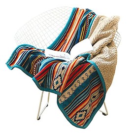 Hggzeg Hggzeg Coral Fleece Throw Blanket, Fluffy Soft Couch Blanket Warm Bed Blanket Colorful Stripe Pattern Travel Blankets for Bedroom Living Rooms Office 127x152cm