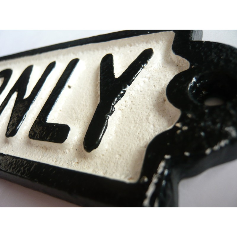 Dulton Dalton Iron Sign 'Staff Only' Model. 2430 ☆ American