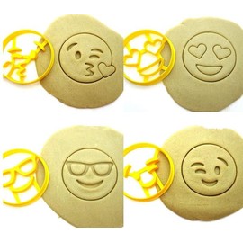 T3D Cookie Cutters Emojis Theme 4pcs Set Cookie Cutter, Face Winking Face Blowing a Kiss Face Heart Eyes Emoji Glasses Suitable for Cakes Biscuit and Fondant Cookie Mold for Homemade Treats