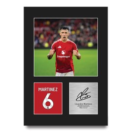 HWC Trading Lisandro Martinez Gifts Printed Signed Autograph Picture for Football Fans and Supporters - A4 Portrait